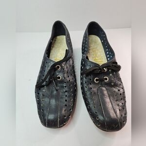 Vintage 1970's Hush Puppies Navy size 5 womens